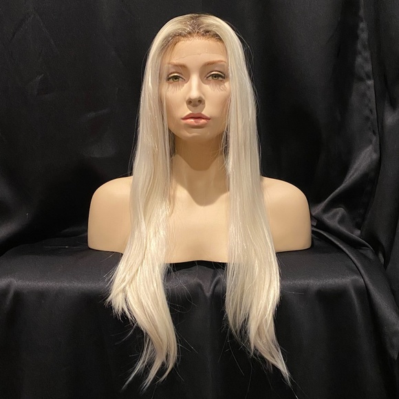 BELLAMI Other - Bellami Straitgh Synthetic Wig 28" Ash Blonde